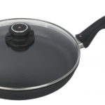 koekenpan met deksel XD 26 cm aluminium zwart